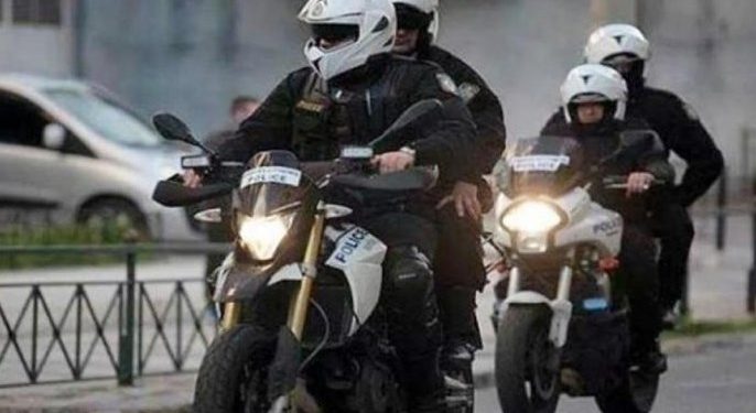 Πριν Λίγο στη Λιοσίων: Τροχαίο με τραυματίες πεζούς έπειτα από άγρια καταδίωξη