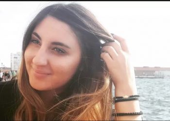 Θρήνος για την 22χρονη Δήμητρα-Μοίραζαν μπουμπουνιέρες στο μνημόσυνο