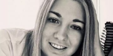 Alldaynews.gr Θάνατος Έλλης Διβάνη: Η 33χρονη “Κυρία” των Divani Hotel, έφυγε ξαφνικά μια ημέρα μετά τα γενέθλιά της