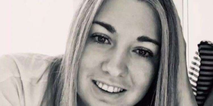 Alldaynews.gr Θάνατος Έλλης Διβάνη: Η 33χρονη “Κυρία” των Divani Hotel, έφυγε ξαφνικά μια ημέρα μετά τα γενέθλιά της