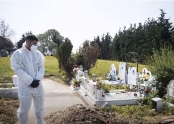 Έγινε στην Ελλάδα η πρώτη εκταφή νεκρού με CoViD-19:Τι έδειξε η νεκροψία[video]