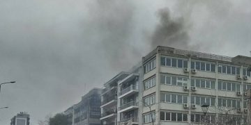 Θεσσαλονίκη: Στο νοσοκομείο 35χρονος μετά από έκρηξη σε συνεργείο αυτοκινήτων