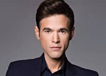 Δύσκολες ώρες για τον Μένιο Φουρθιώτη: Εσπευσμένα στο νοσοκομείο-Υπέστη καρδιακό επεισόδιο