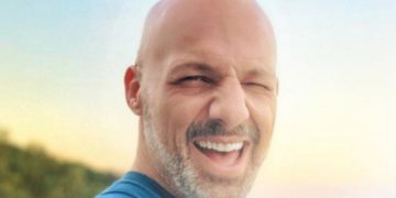 Alldaynews.gr Survivor-Spoiler: Μπαίνει στο Reality Επιβίωσης ο Νίκος Μουτσινάς!