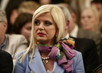 Alldaynews.gr Μαρίνα Πατούλη: «Εγώ τον Γιώργο τον αγαπάω – Να σταθεί στο ύψος των περιστάσεων»