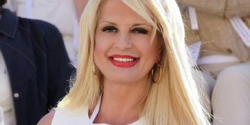 Alldaynews.gr Κρίσιμες ώρες για την Μαρίνα Πατούλη: Μεταφέρθηκε εσπευσμένα στο νοσοκομείο