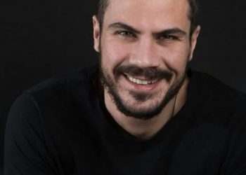 «Όποιος λέει ότι δεν έχει πάρει συνταγή του Πετρετζίκη λέει ψέματα»