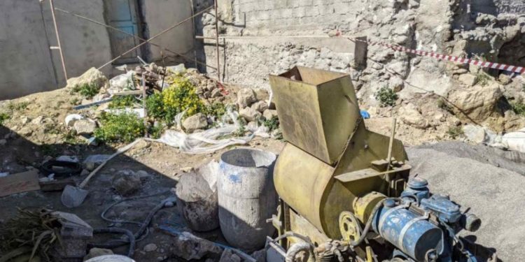 Alldaynews.gr Συγκλονιστική Μαρτυρία για το 3χρονο αγοράκι: Η γιαγιά φόρεσε μαύρα και ξαφνικά χτυπάει το τηλέφωνο