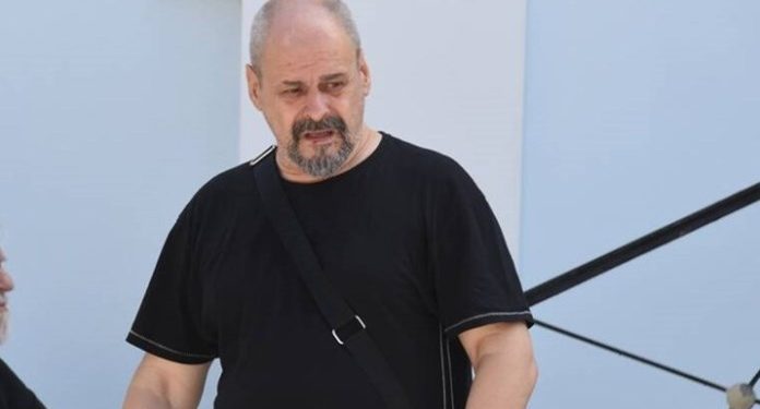 Ζαχαρίας Ρόχας: Περιοδικό μου ζήτησε να “στήσουμε” αυτοκτονία για ερωτικούς λόγους