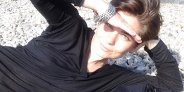 Καθηγήτρια της Ανωτάτης Σχολής Καλών Τεχνών κάνει απεργία πείνας για να συμπαρασταθεί στον Κουφοντίνα