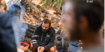 Survivor: O Τριαντάφυλλος Αγιάζει την ομάδα για να φύγει το Κακό! Χαμός στην Κόκκινη καλύβα![video]