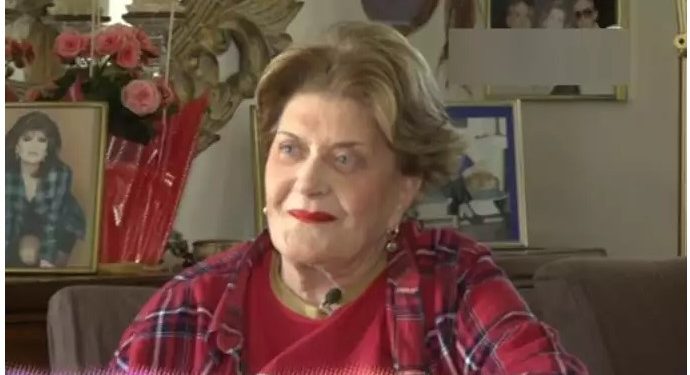 Alldaynews.gr Βάσια Τριφύλλη: «Ο καρκίνος και η επιτυχία ήρθαν μαζί στη ζωή μου»