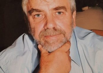 Πέθανε ο δημοσιογράφος Βασίλης Κουλούρης