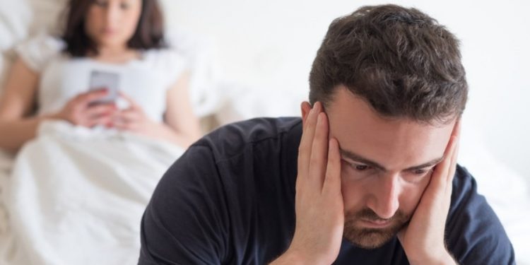 Alldaynews.gr Στυτική δυσλειτουργία: Οι λάθος συμπεριφορές της γυναίκας