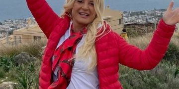 Alldaynews.gr Μαρίνα Πατούλη: Το συγκινητικό μήνυμα – «Την κακιά αρρώστια την ξεπέρασε, τον κακό σύζυγο ποτέ»