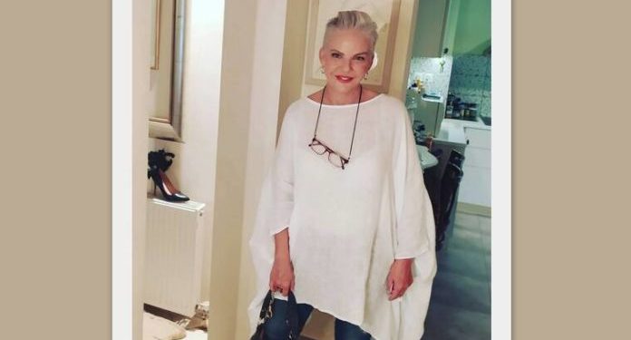 Νανά Παλαιτσάκη: Σε κρίσιμη κατάσταση στο νοσοκομείο! Την βρήκε συγγενής χωρίς τις αισθήσεις της