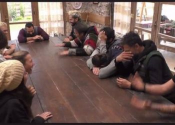 Η Φάρμα: Τους βγήκαν «ξινά» τα γέλια! Μετά τα «αέρια» του Μπιλάκου… η μαύρη πέτρα έφερε αντιδράσεις[video]