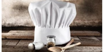 Alldaynews.gr Νεκρός ξαφνικά στη Βούλα 31χρονος Σεφ-Σύλληψη Σοκ μετά τον Θάνατό του