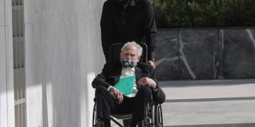 Alldaynews.gr Βίκυ Σταμάτη: To «ευχαριστώ» σε όσους έδωσαν αίμα για τον Άκη Τσοχατζόπουλο