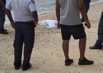 Μυστήριο: Πτώμα θετικό στον κορονοϊό ξεβράστηκε σε παραλία