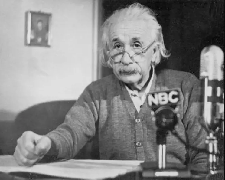 Σαν Σήμερα 1955: "Έφυγε" απο τη ζωή ο Γερμανός φυσικός Άλμπερτ Αϊνστάιν
