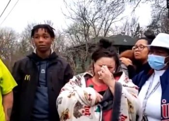 Alldaynews.gr Νεκρός για ένα αρωματικό αυτοκινήτου ο 20χρονος Ντόντε Ράιτ, η σπαρακτική περιγραφή της μητέρας του