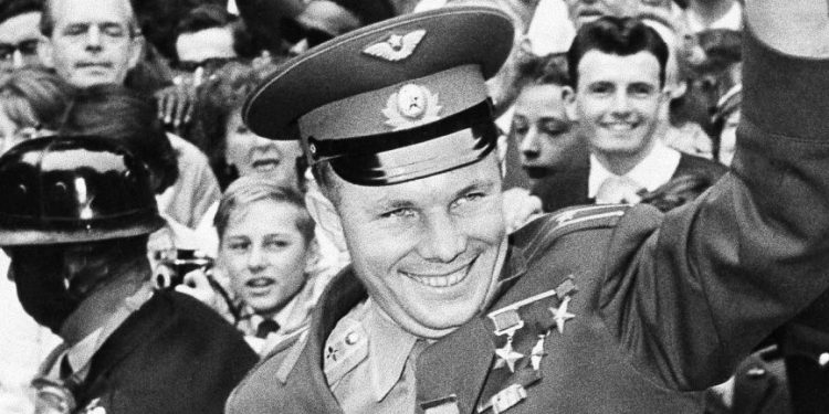 Σαν σήμερα: Ο Γιούρι Γκαγκάριν αφήνει πίσω του τη Γη και ταξιδεύει στο μύθο[video]