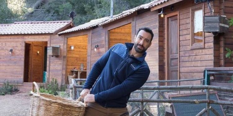 Alldaynews.gr Η Φάρμα: Ο καβγάς και η οικειοθελής αποχώρηση! Μάζεψε τα πράγματα κι έφυγε