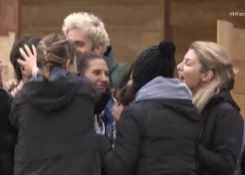 Φάρμα: Τραυματισμός Σοκ της Μαρίας Φραγκάκη από τον Θανάση Πάτρα