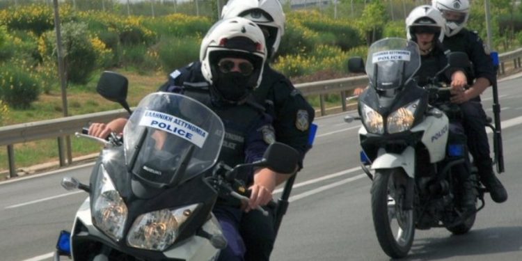 Πριν Λίγο: ΔΙ.ΑΣ Αθηνών προς Κέντρο: «Το παιδί είναι ζωντανό»