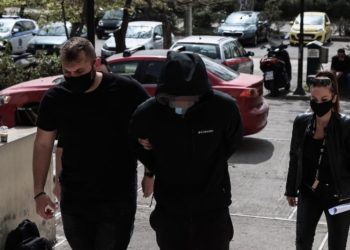 Κυψέλη: Αυτός είναι ο 25χρονος που πέταξε το καυστικό υγρό  στην Έγκυο πρώην σύντροφό του[video]