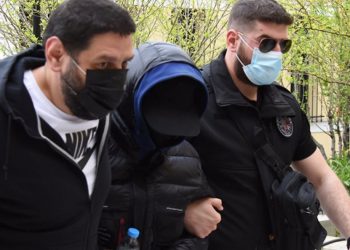 Φουρθιώτης-Εγκληματική οργάνωση: Μας υποσχέθηκε απο 20.000€ για να πυροβολήσουμε το σπίτι του[video]