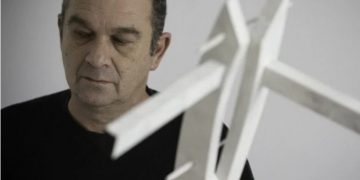 Alldaynews.gr Θρήνος: Έφυγε ξαφνικά από τη ζωή ο εικαστικός Κορνήλιος Γραμμένος