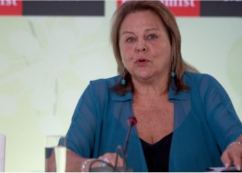 Κρίσιμες ώρες για την Λούκα Κατσέλη: Νοσηλεύεται σε σοβαρή κατάσταση έπειτα από επέμβαση