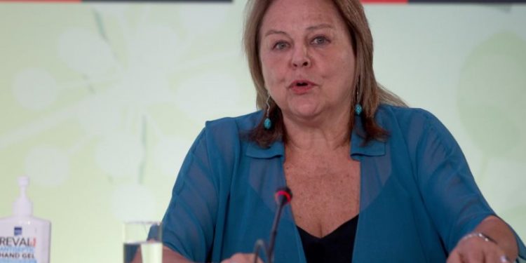 Alldaynews.gr Κρίσιμες ώρες για την Λούκα Κατσέλη: Νοσηλεύεται σε σοβαρή κατάσταση έπειτα από επέμβαση