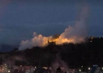 Survivor: Τριαντάφυλλος εκτός ορίων – Ο Τζέιμς τον έβγαλε από τα ρούχα του (video)