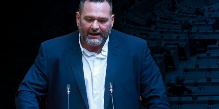 Alldaynews.gr Γιάννης Λαγός: Ακόμα και στη φυλακή θα παίρνει μισθό 11.000 ευρώ