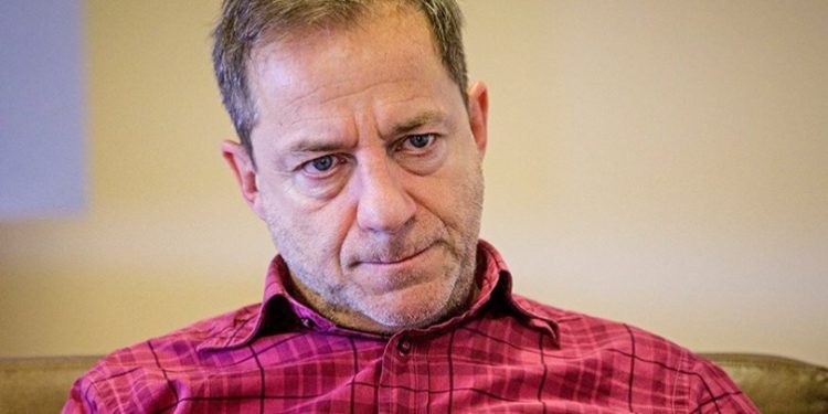 Alldaynews.gr Δεκάδες τα γράμματα στο Λιγνάδη από ανήλικα-«Τελικά δεν είμαι έγκυος»