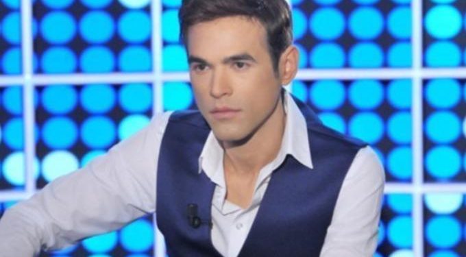 Alldaynews.gr Ραγδαίες Εξελίξεις: Συνελήφθη ο Μένιος Φουρθιώτης – Η καταγγελία Βαξεβάνη και Όλο το παρασκήνιο (vid)