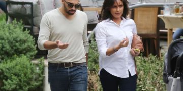 Alldaynews.gr Ειρήνη Μερκούρη: Εγκατέλειψε την Αθήνα! H νέα της ζωή στη Σύρο και το Τάμα