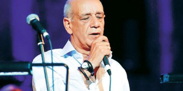 Alldaynews.gr Σαν Σήμερα-2012: “Έφυγε” απο την ζωή ο μεγάλος λαϊκός τραγουδιστής Δημήτρης Μητροπάνος