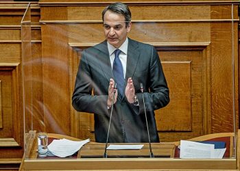 Μητσοτάκης: Μετά το Πάσχα θα ανοίξουν καφετέριες και εστιατόρια