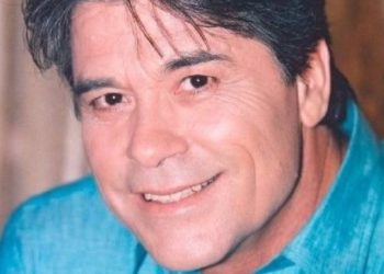 Πάνος Μιχαλόπουλος: Δεν θα πιστεύετε πού βρίσκεται τώρα ο γόης των ’80s