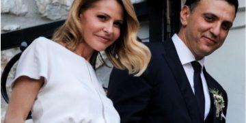 Alldaynews.gr Τζένη Μπαλατσινού: Η ηλικία της και το βαπτιστικό της όνομα