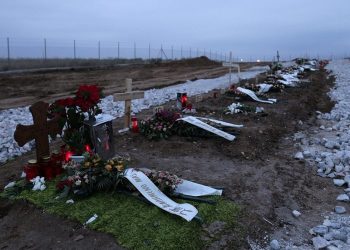 Καταγγελία: Άθλια η κατάσταση στα νεκροταφεία-«Τον έφεραν σε μαύρη σακούλα και τον άφησαν άταφο»[photos]