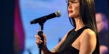 Alldaynews.gr Η Πάολα τραγούδησε Θεοδωράκη στο Ισραήλ, στην πρώτη συναυλία μετά την πανδημία (Video)