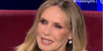 Εβελίνα Παπούλια: Έξι χρόνια είμαι ερωτευμένη με τον παιδικό μου φίλο