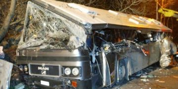 Alldaynews.gr Τέμπη πούλμαν λεωφορείο poulman_tempi