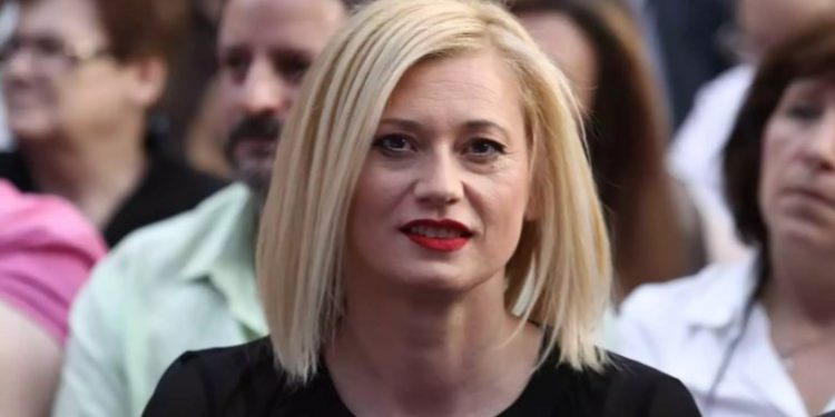 Alldaynews.gr Ραχήλ Μακρή για τον θάνατο του Δημοσιογράφου: “Ενας κάφρος που με έβριζε-Μας άδειασε την γωνιά”