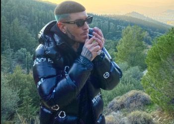 Ο Snik μαλώνει σε γείτονά του-«Μου έχεις ζαλίσει τα α@@@@@@»![video]